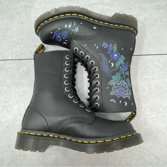Dr martens 1490 Mystic Garden RARE Blue Floral Doc Martens - Picture 9 of 13